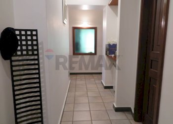 Hall / corridoio - Trilocale Via Gaetano Donizetti
 
5, Napoli - foto 13