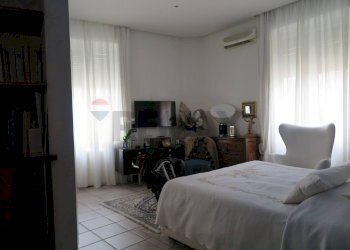 Camera / camera da letto - Trilocale Via Gaetano Donizetti
 
5, Napoli - foto 15