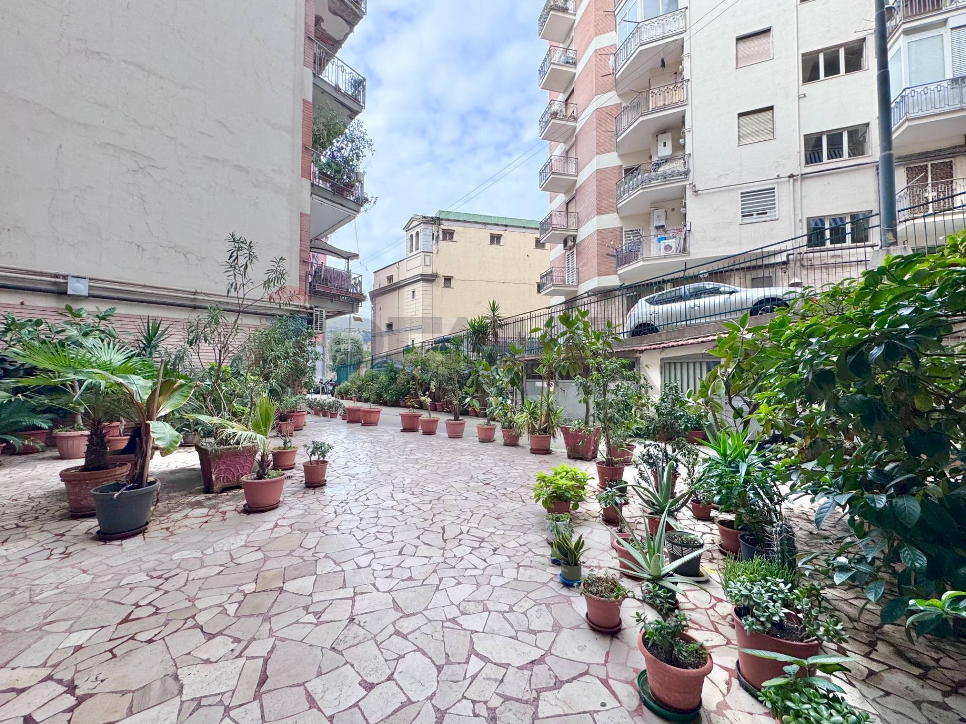 Terrazza - Four-room apartment Via Luca Samuele Cagnazzi
 
31, Napoli - photo 2