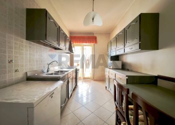 Cucina - Quadrilocale Via Luca Samuele Cagnazzi
 
31, Napoli - foto 16