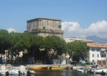 Foto 12 - Bilocale VIA FOSCOLO, Viareggio - foto 11