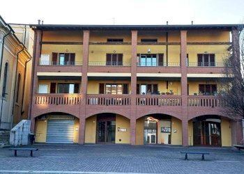 Foto 1 - Bilocale P. zza  XV Martiri
 
1, Cornate d'Adda - foto 1