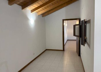 Foto 12 - Two-room apartment P. zza  XV Martiri
 
1, Cornate d'Adda - photo 12