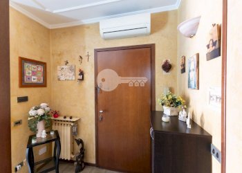 Foto 2 - Three-room apartment VIA GIAN MARIA BRAVO
 
28, Leno - photo 2