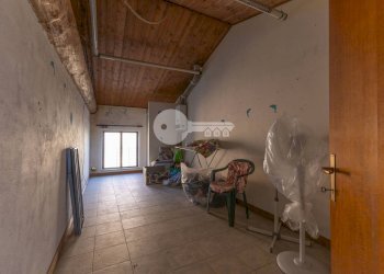 Foto 32 - Three-room apartment VIA GIAN MARIA BRAVO
 
28, Leno - photo 32