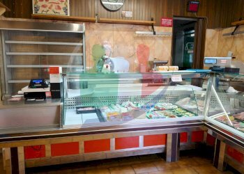 Foto 4 - Attività Commerciale VIA SESTRIERE
 
23, Moncalieri - foto 4