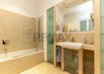 Bagno - Three-room apartment VIA RAVENNA
 
9, Roma - photo 29