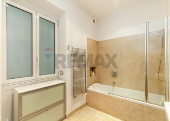 Bagno - Three-room apartment VIA RAVENNA
 
9, Roma - photo 31