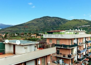 Vista delle montagne - Attic Tivoli - photo 19