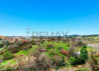 Vista delle montagne - Attic Tivoli - photo 21