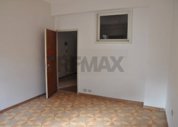 Stanza vuota - Appartamento CORSO VITTORIO VENETO
 
441, Ragusa - foto 9