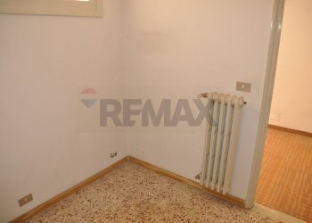 Stanza vuota - Appartamento CORSO VITTORIO VENETO
 
441, Ragusa - foto 16