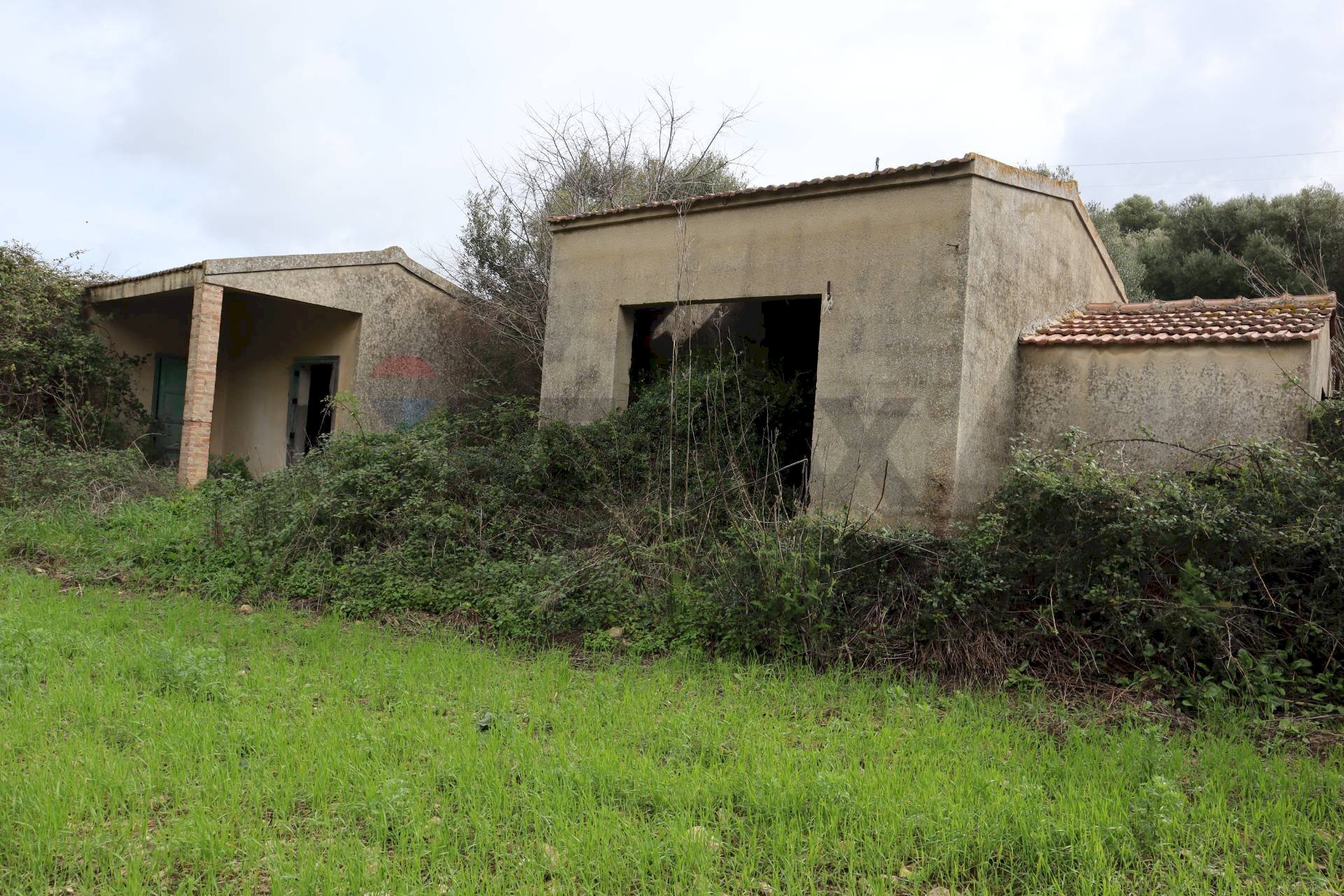 Casa all\'aperto - Rustico C.da cozzo di lupi
snc, Ragusa - foto 2