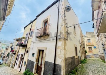 Edificio all\'aperto - Casa indipendente via Spiteri
 
45, Scicli - foto 14