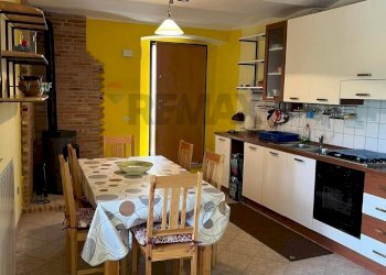 Cucina - Casa indipendente via Torricelli
 
15, San Polo Matese - foto 1