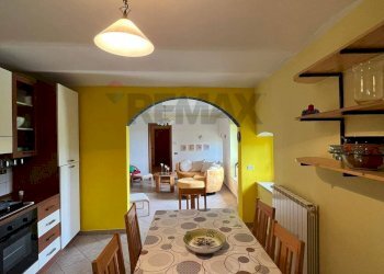 Sala da pranzo - Casa indipendente via Torricelli
 
15, San Polo Matese - foto 4