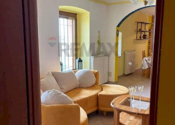 Soggiorno - Casa indipendente via Torricelli
 
15, San Polo Matese - foto 8