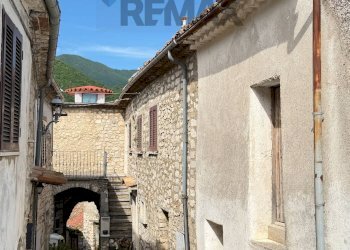Casa all\'aperto - Casa indipendente via Torricelli
 
15, San Polo Matese - foto 33