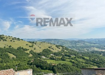 Vista delle montagne - Casa indipendente via Torricelli
 
15, San Polo Matese - foto 34