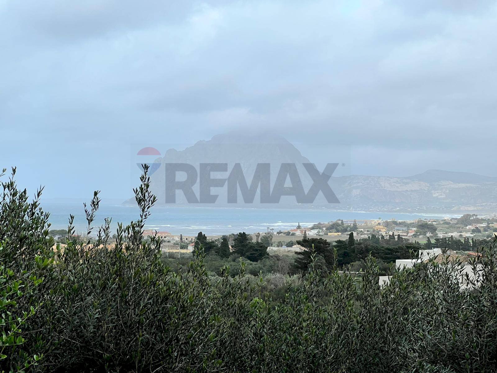 Vista delle montagne - Building land VIA CROCIFISELLO
 
SNC, Valderice - photo 2