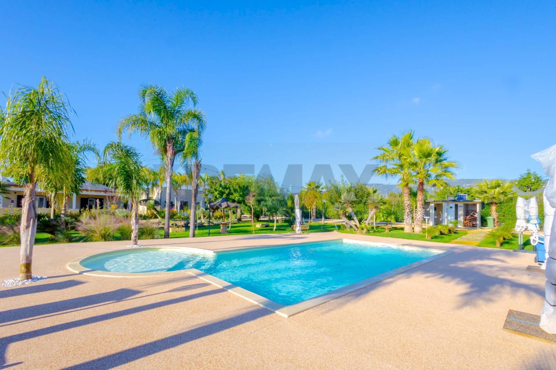 Piscina - Villa Contrada Gaudella, Castellaneta - foto 2
