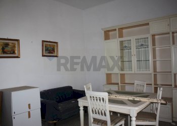 Sala da pranzo - Bilocale Via Principe Amedeo
 
486, Bari - foto 1