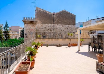 Terrazza - Bilocale Via Castello
 
6, Casamassima - foto 3