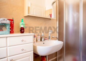 Bagno - Bilocale Via Castello
 
6, Casamassima - foto 18