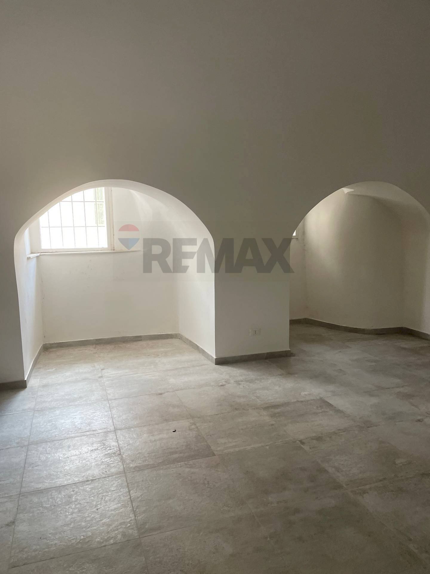 Stanza vuota - Warehouse Via Putignano
 
13, Turi - photo 3