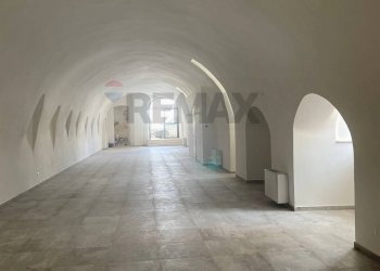 Stanza vuota - Warehouse Via Putignano
 
13, Turi - photo 2