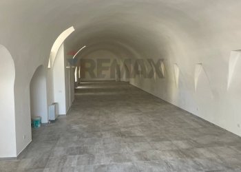 Stanza vuota - Warehouse Via Putignano
 
13, Turi - photo 7