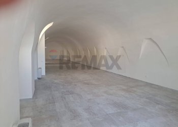 Stanza vuota - Warehouse Via Putignano
 
13, Turi - photo 9