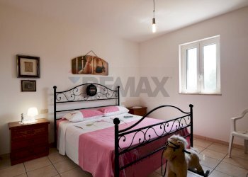 Camera / camera da letto - Independent house Contrada Bonelli
 
139, Noci - photo 10