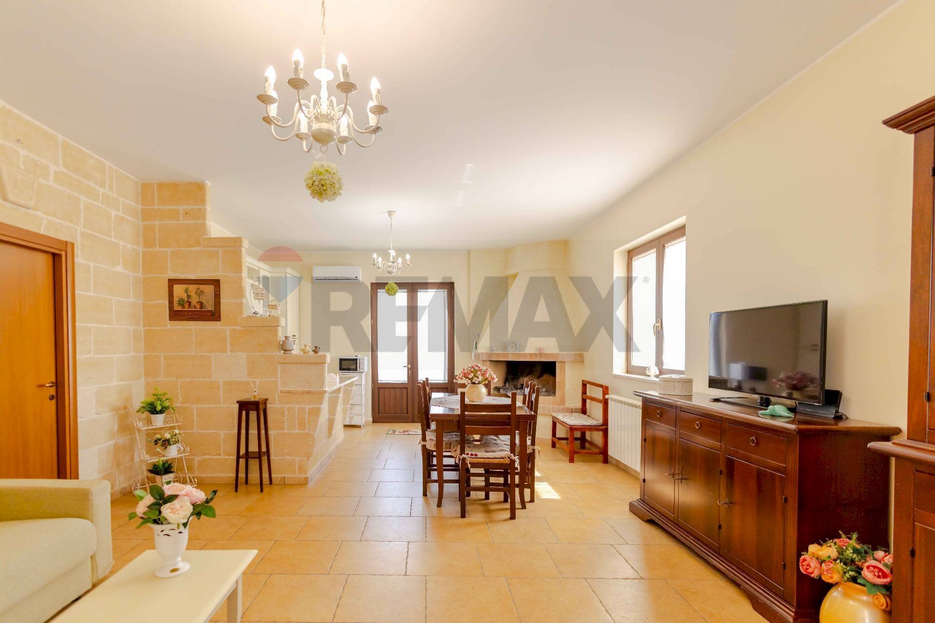 Sala da pranzo - Villa Strada Cancello, Noci - foto 2