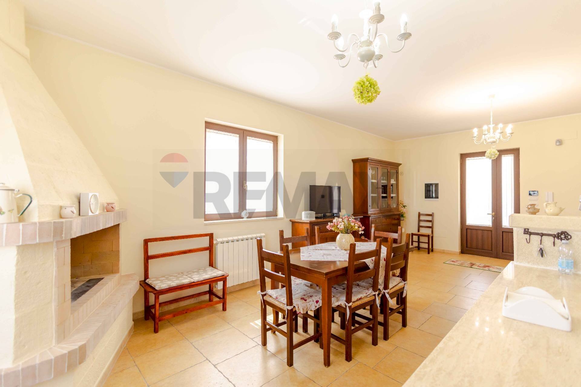 Sala da pranzo - Villa Strada Cancello, Noci - foto 3