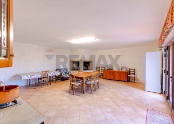 Sala da pranzo - Villa Strada Cancello, Noci - foto 33