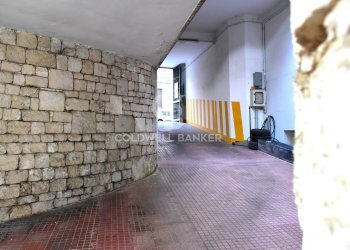 Foto 4 - Box Via Antonio Bruni
 
18, Martina Franca - foto 4