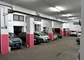 Foto 12 - Box Via Antonio Bruni
 
18, Martina Franca - foto 12