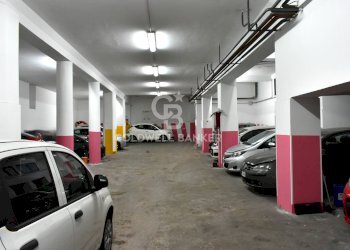 Foto 13 - Box Via Antonio Bruni
 
18, Martina Franca - foto 13