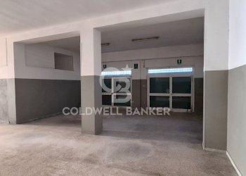 Foto 3 - Locale Commerciale Parallela Viale Europa
snc, Martina Franca - foto 3