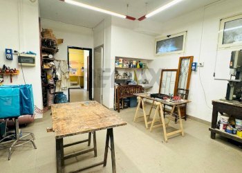 Sala da pranzo - Locale Commerciale Via Sant'Antonio
 
116, Quartu Sant'Elena - foto 13