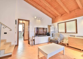 Foto 5 - Quadrilocale VIA MARTIRI DELLE FOIBE
 
16, Cornate d'Adda - foto 5