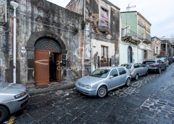 Foto 7 - Villa Via Ospedale
 
4/6, Aci Catena - foto 7