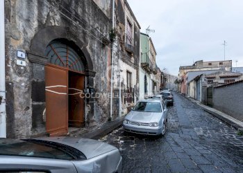 Foto 8 - Villa Via Ospedale
 
4/6, Aci Catena - foto 8