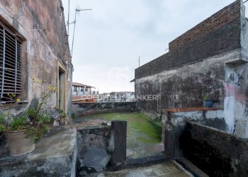 Foto 4 - Villa Via Ospedale
 
4/6, Aci Catena - foto 4