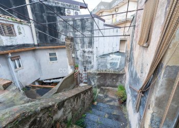 Foto 25 - Villa Via Ospedale
 
4/6, Aci Catena - foto 25