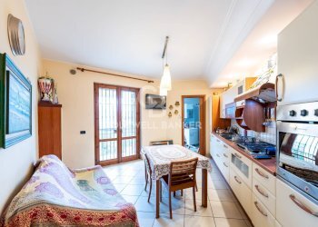 Foto 5 - Quadrilocale via Concetto Lanzafame
 
5, Acireale - foto 5