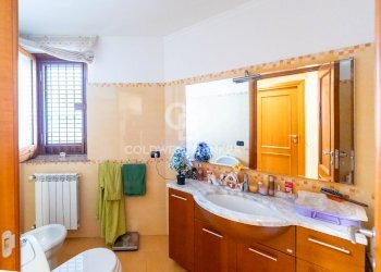 Foto 9 - Quadrilocale via Concetto Lanzafame
 
5, Acireale - foto 9