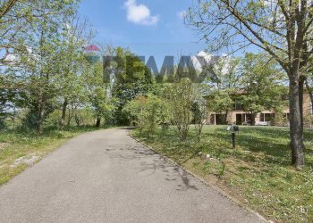 Giardino - Villa Via del Sasso
 
10, Pianoro - foto 3