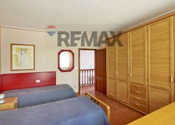 Camera / camera da letto - Villa Via del Sasso
 
10, Pianoro - foto 31